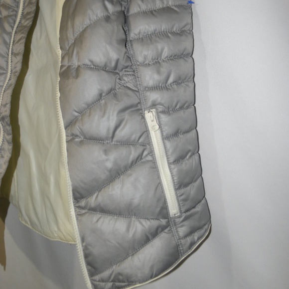 NWOT So Authentic American Heritage Puffer Vest - Picture 6 of 7